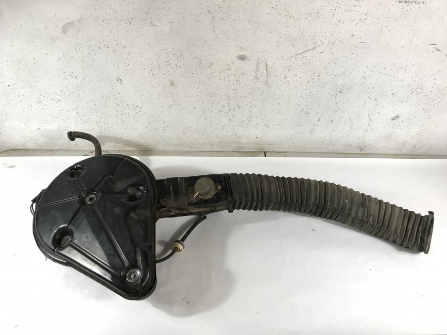 Jeep Wrangler Air Filter Intake Assembly Factory 4.2 Liter 258 Engine