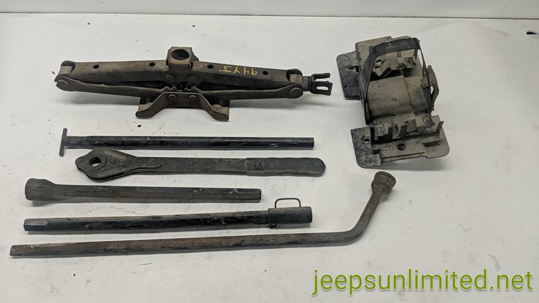 Wrangler YJ Scissor Jack Lug Wrench Tool Kit Complete Accessories 1987