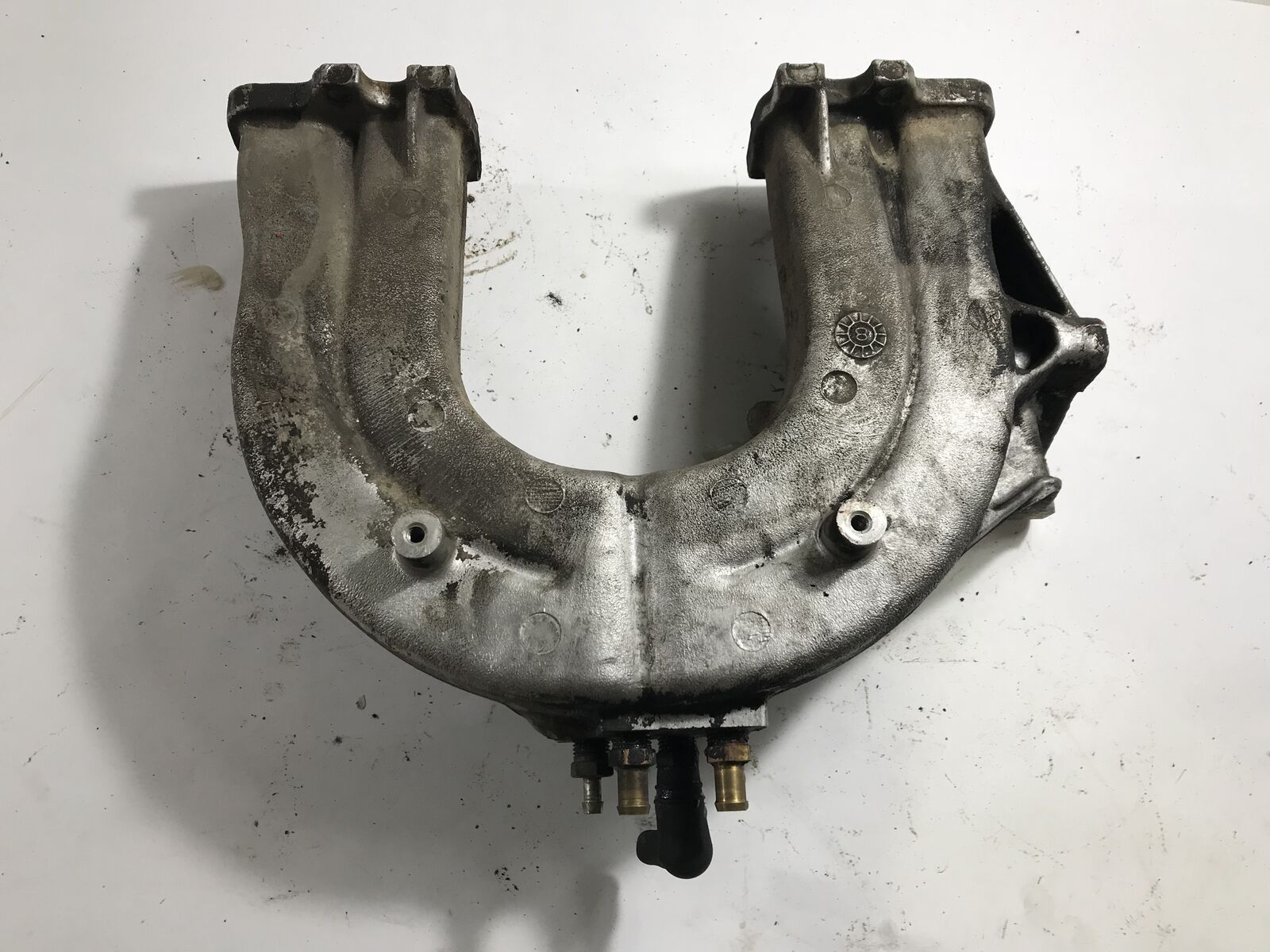 Jeep TJ XJ Air Intake Engine Manifold 2.5L 4 Cylinder 9702 53010244 Parts Breakers Rust