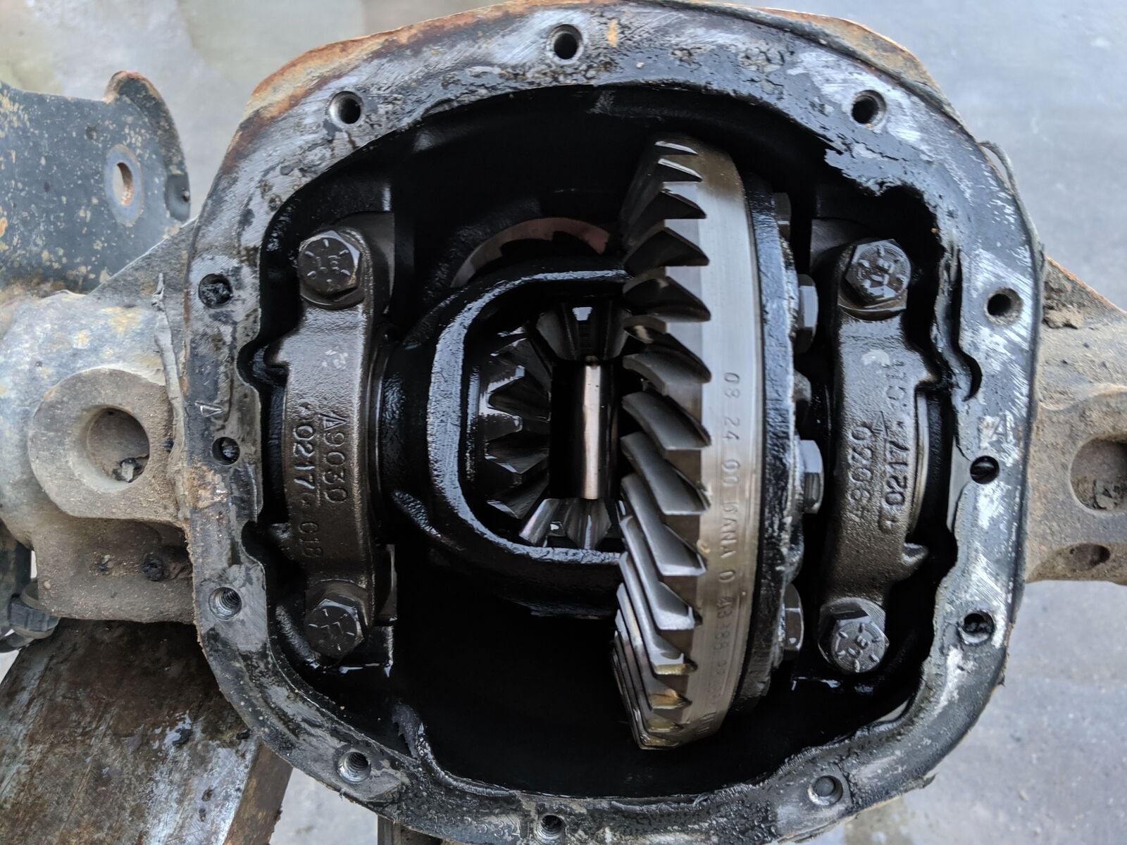 Grand Cherokee WJ D30 3.73 Front Axle Assembly 19992004 Parts