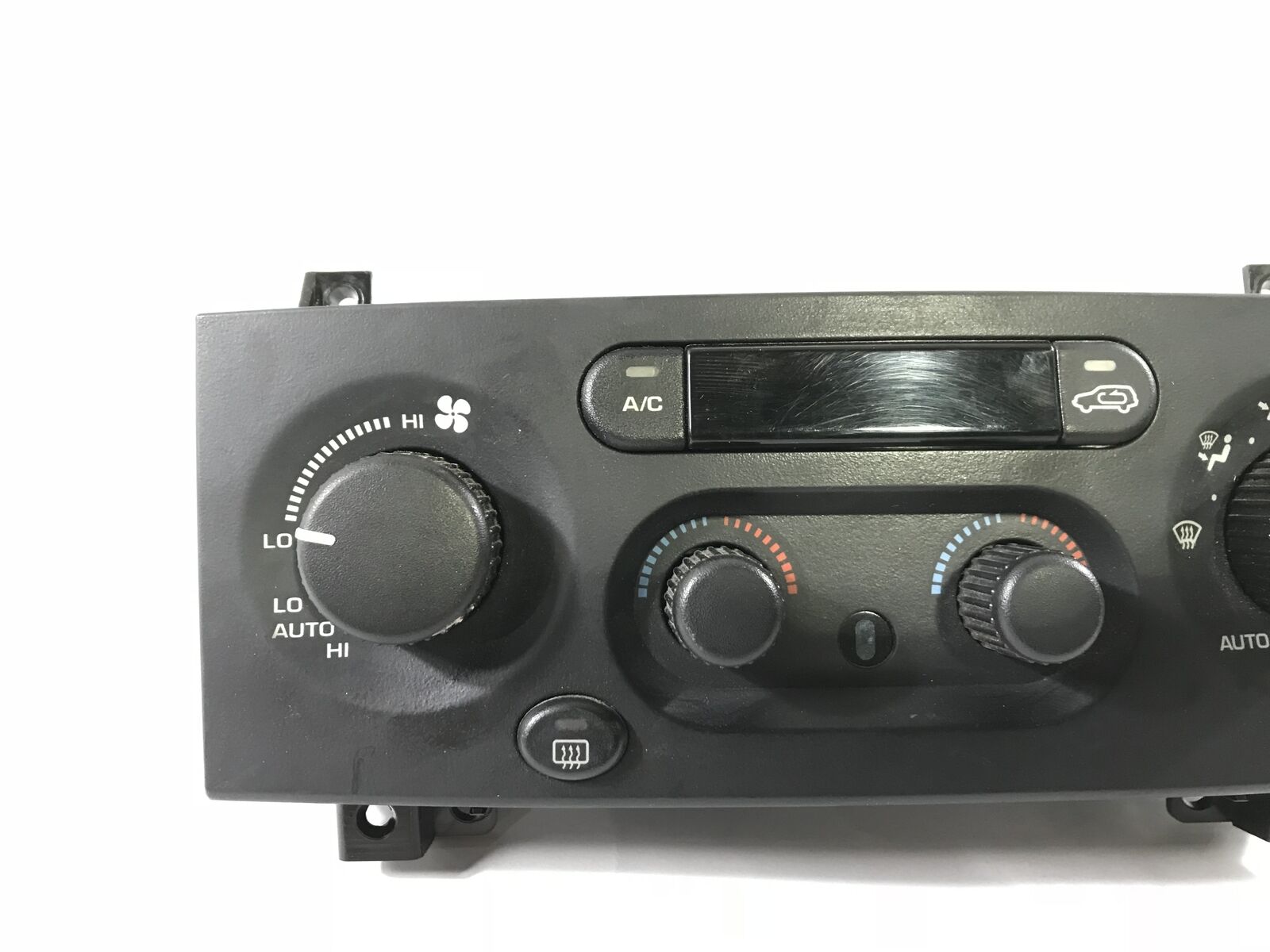 Jeep Grand Cherokee Heater A/C Climate Auto Temp Control 55116885AB