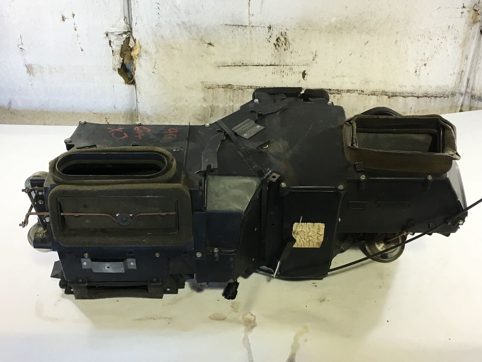 Cherokee XJ Comanche Heater Box Assembly with A/C 19841993 Parts