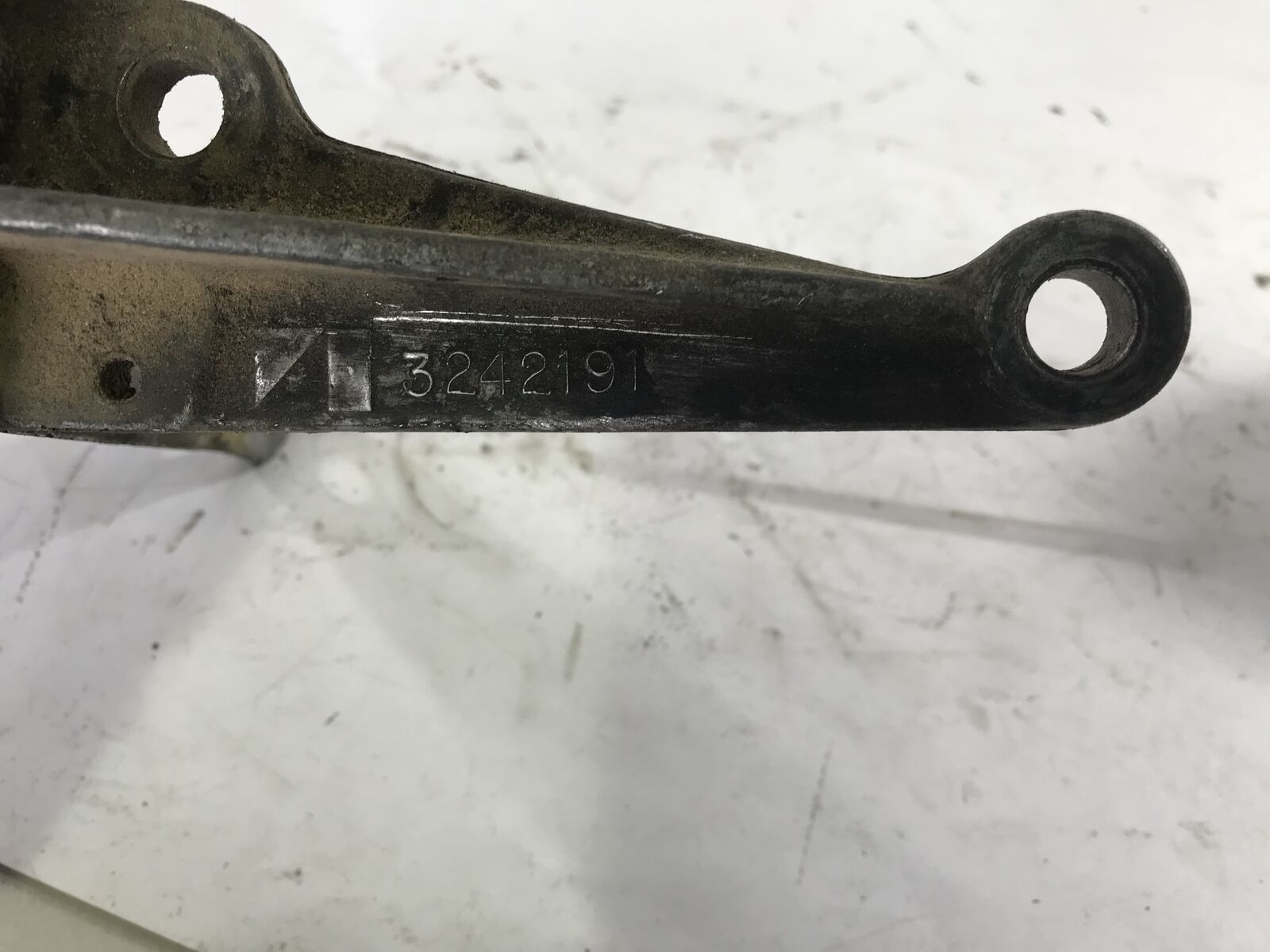 Jeep Idler Drive Pulley Bracket Mount 4.2L 3242191 Wrangler YJ CJ7 CJ8