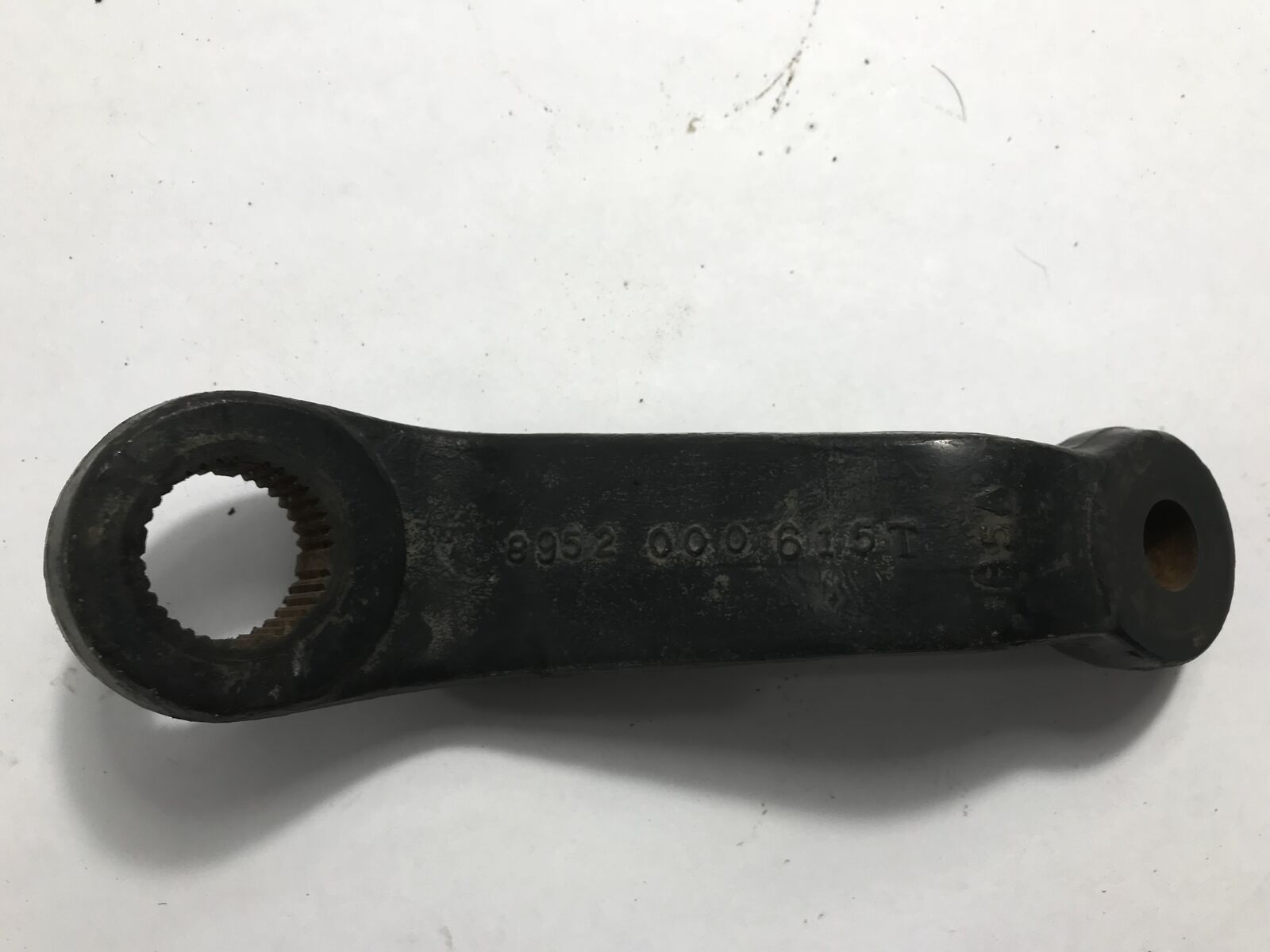 Cherokee XJ Pitman Arm with Power Steering Gearbox 52000615 19842001