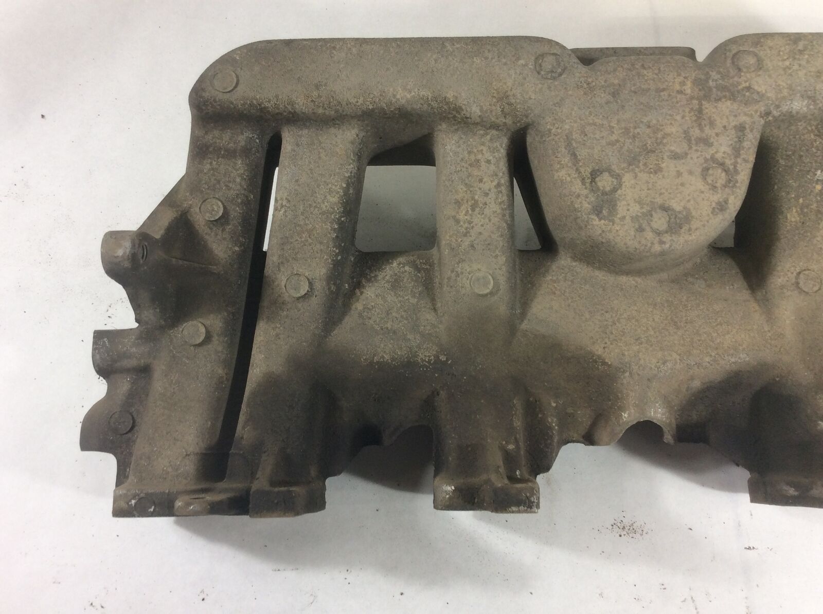 Jeep 4.0L Air Intake Engine Manifold 6 Cylinder XJ YJ ZJ MJ 33007067