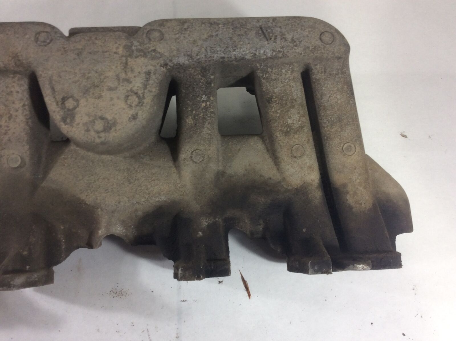 Jeep 4.0L Air Intake Engine Manifold 6 Cylinder XJ YJ ZJ MJ 33007067