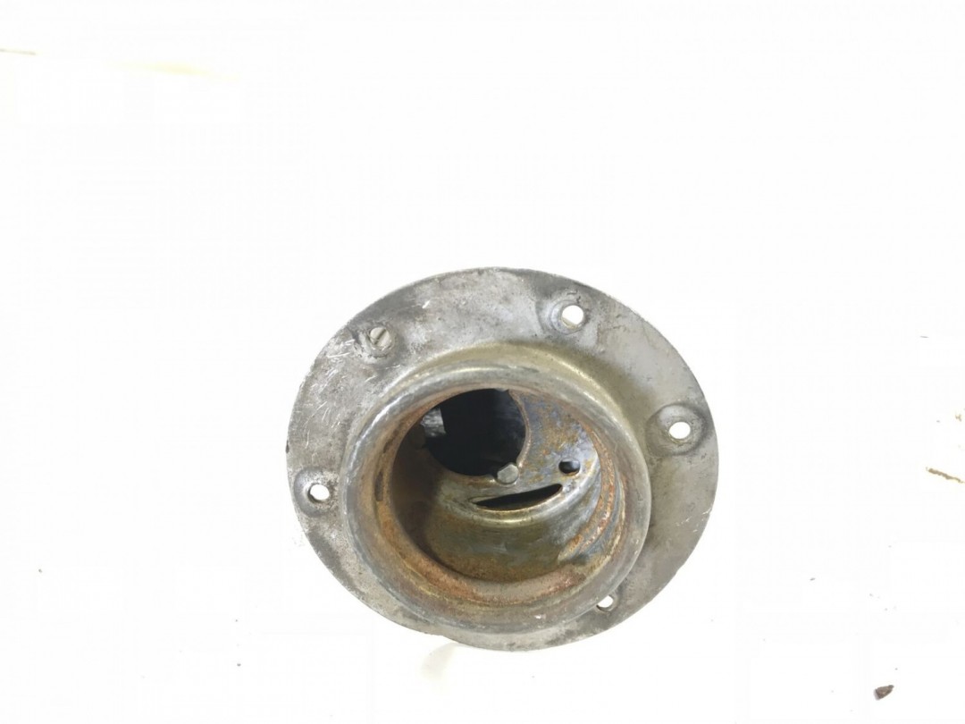 Fuel Filler Neck Nozzle Tube to Tank Twist Style Gas Cap 9195 YJ 52007386 Parts Breakers