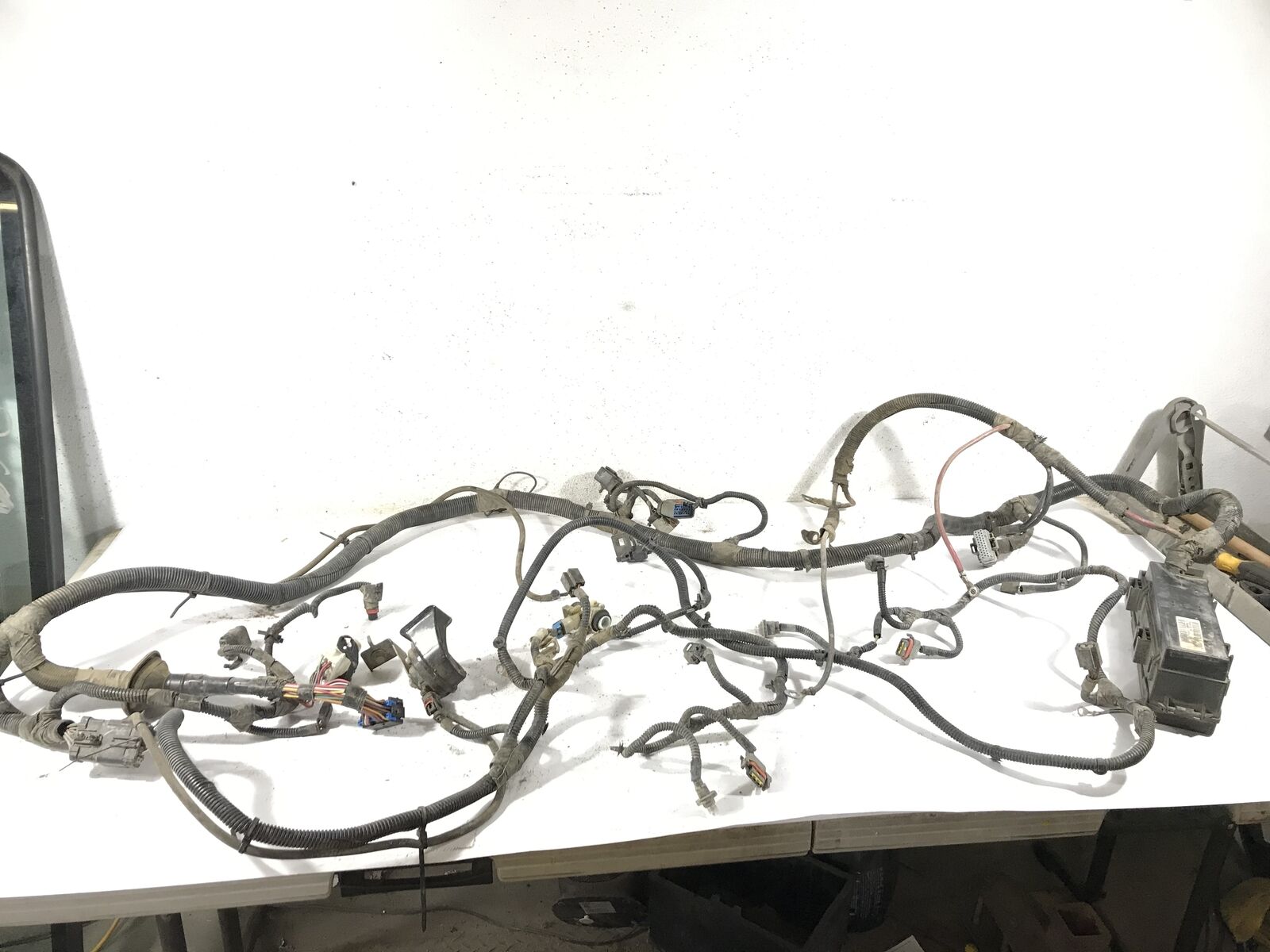 2004 Wrangler TJ LJ Engine Wiring Harness 4.0L 6 Cylinder Automatic