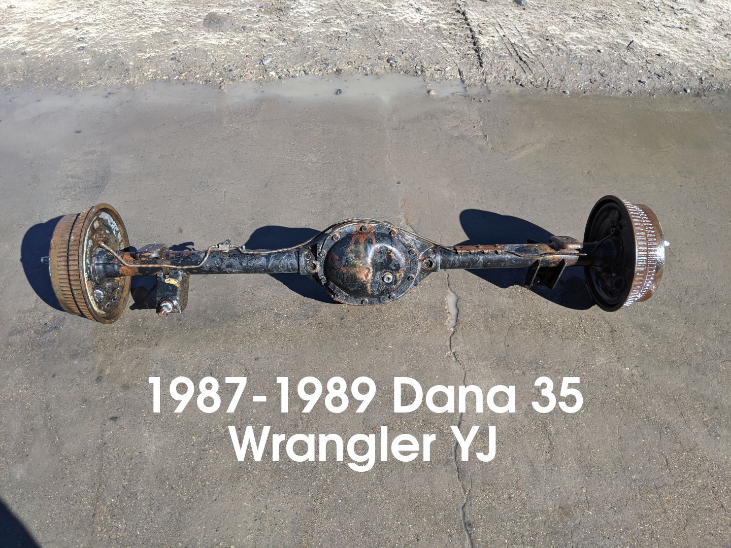 Wrangler YJ Rear Axle Assembly Dana 35 With 3.55 Gear Ratio 19871989