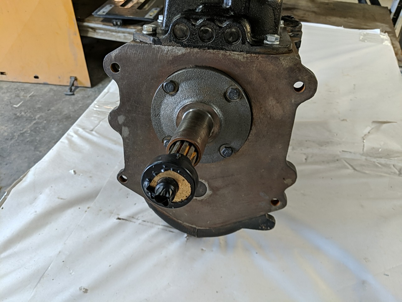 T18 Rebuilt 6.321 Ratio Manual 4 Speed Transmission with Dana 300