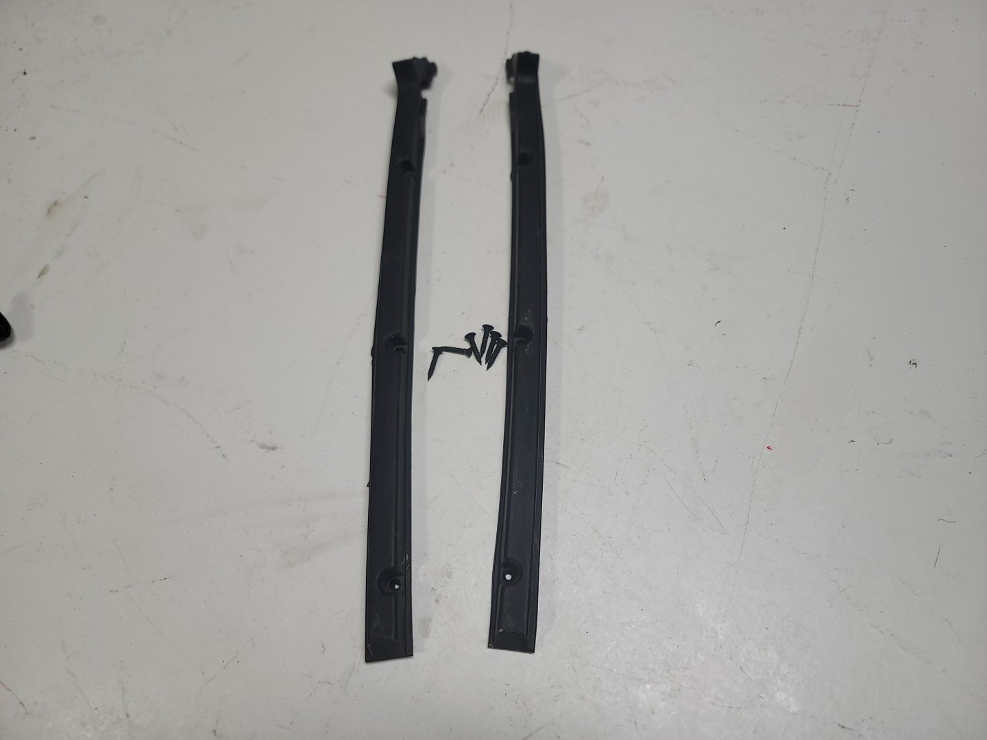 Wrangler TJ Windshield Frame Inside Plastic Trim Runners Pair 9702