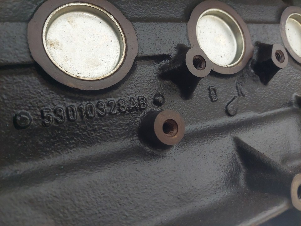 Wrangler TJ LJ Bare Engine Block Casting 53010328AB 0006 Parts