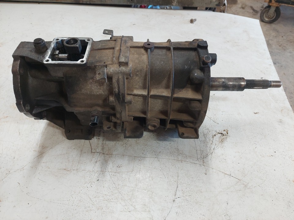 Wrangler TJ 2.4L 4 Cylinder NV2550 Manual Transmission 52108296AB 2003