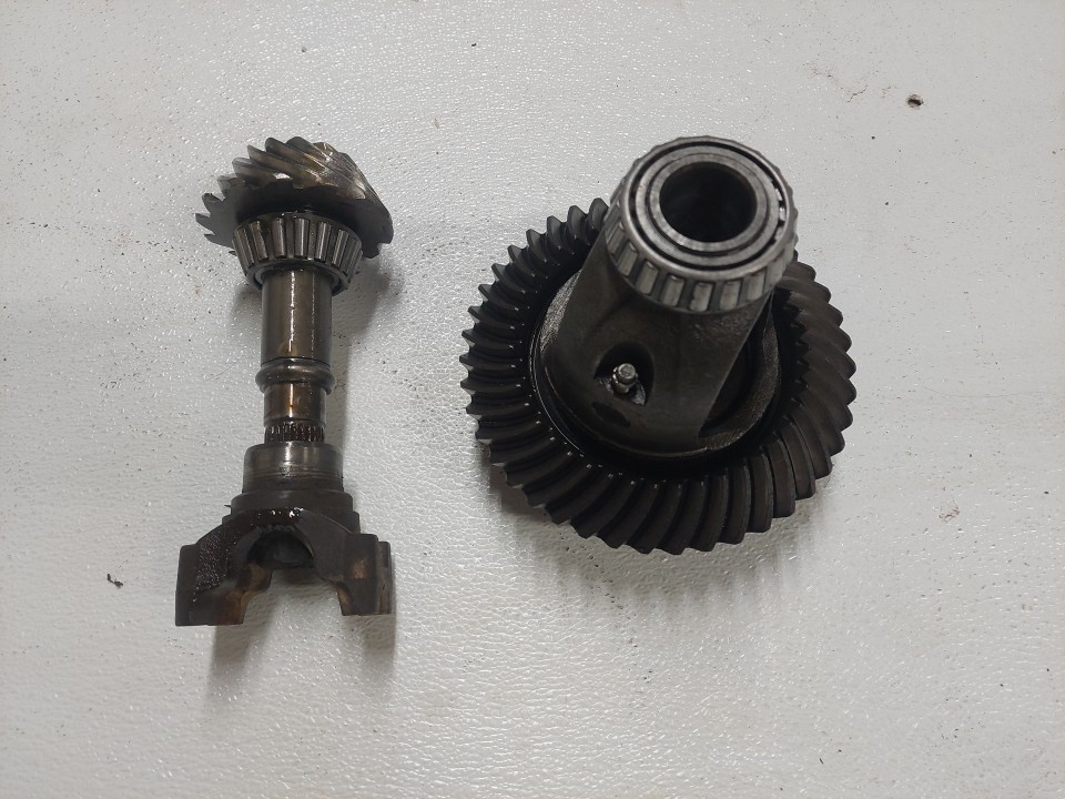 Ring and Pinion Carrier Set Dana 35 Rear Axle 3.73 Ratio Parts