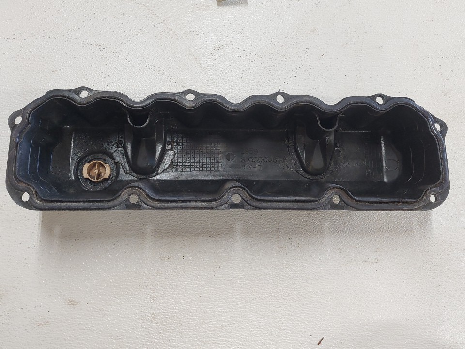 Wrangler YJ 2.5L 4 Cylinder Valve Cover I4 Plastic 8933003858 19871990