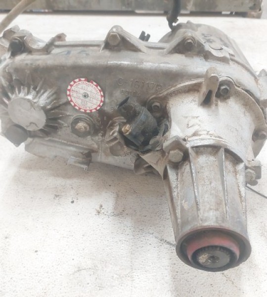 Wrangler YJ 231J 4.0L 6 Cylinder Manual Transmission Transfer Case 52097695