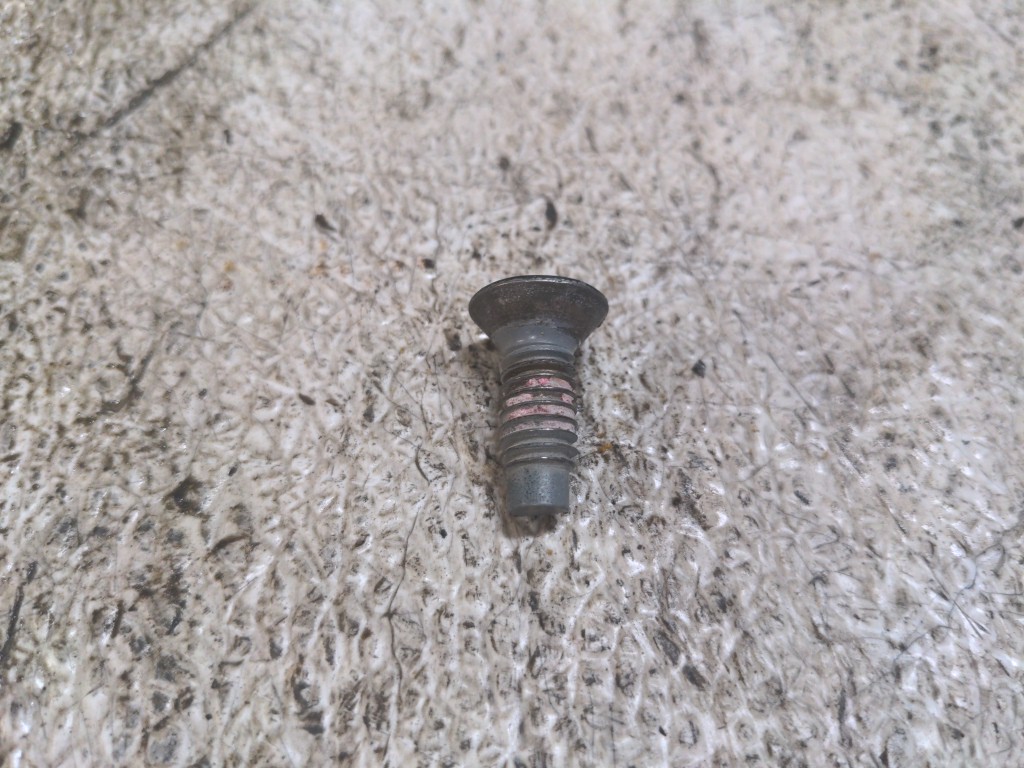 Wrangler YJ Windshield Frame Hinge Torx T40 Mounting Screw 19871995