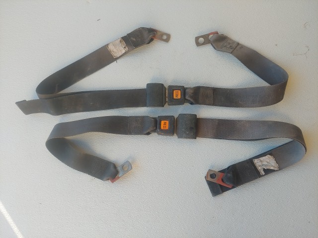 CJ Rear Seat Belt Buckle Receiver Set 76-86 - Parts Breakers - Rust ...