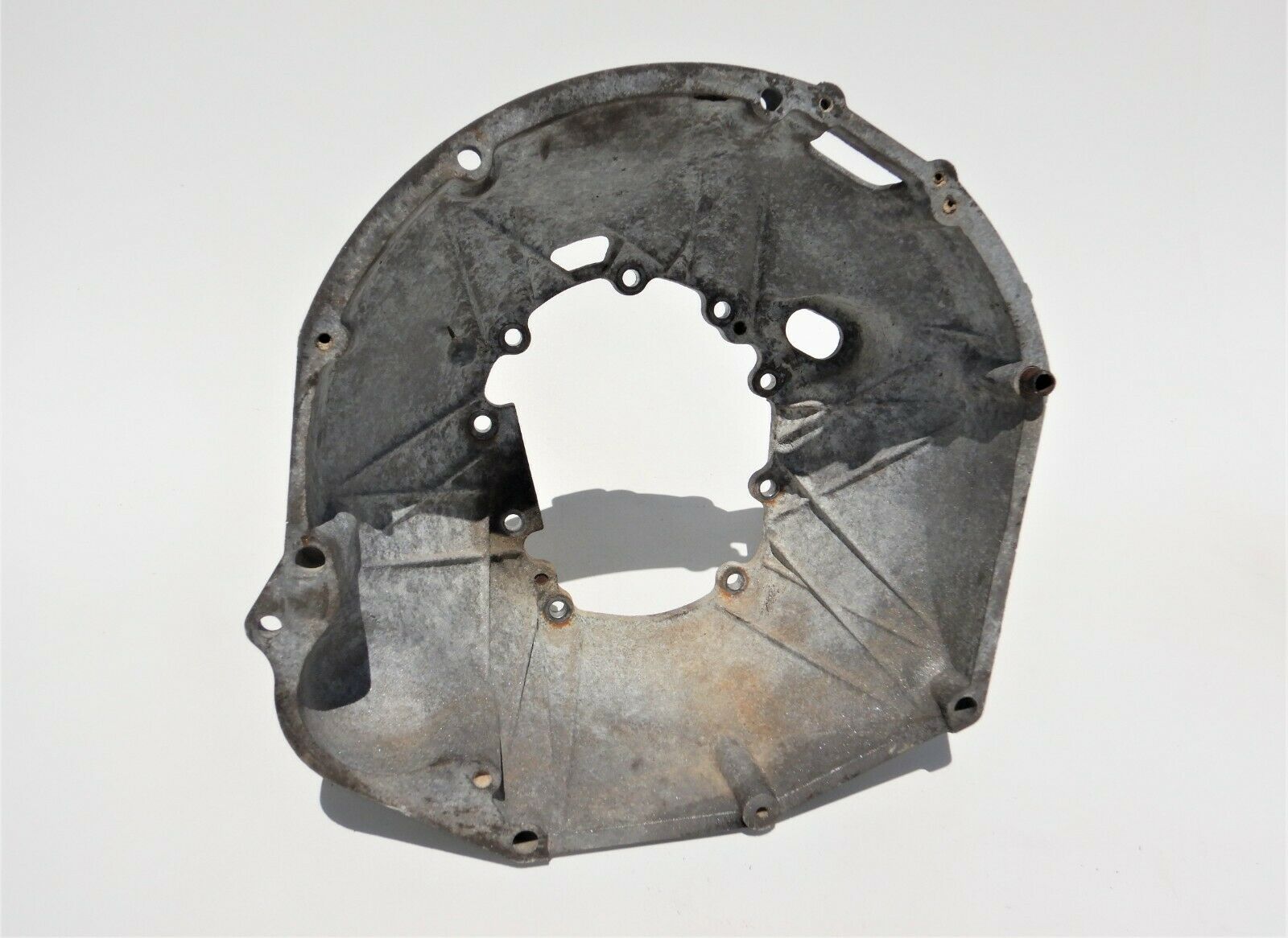 Wrangler YJ Bellhousing Bell Housing AX 15 Internal Slave 6 Cylinder 19901993 8953007106