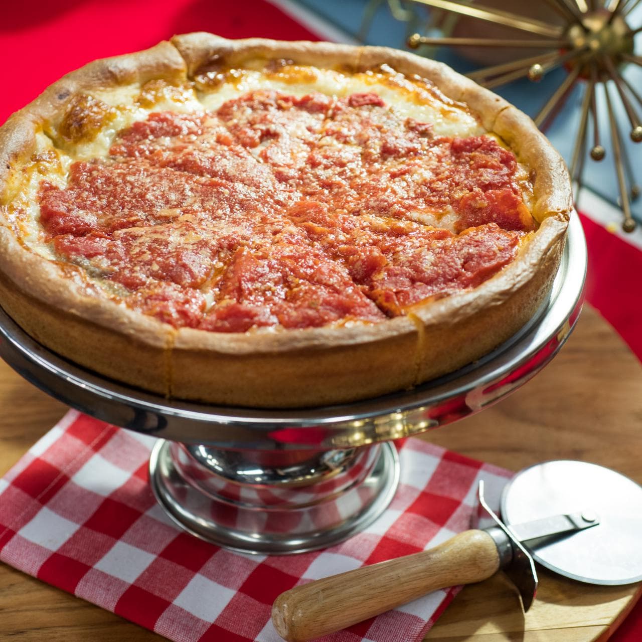 True Chicago-Style Deep-Dish Pizza, image size:1280x1280