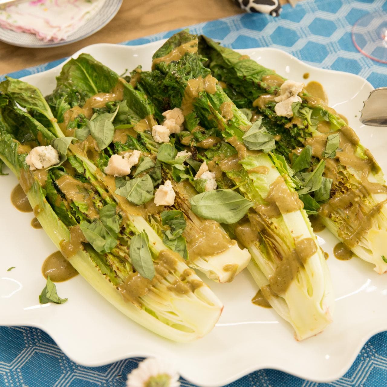 Grilled Romaine with Balsamic Dressing Grilled Romaine with Balsamic Dressing