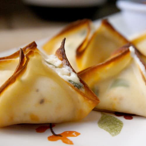 Pepperoni Pizza Wontons | Punchfork