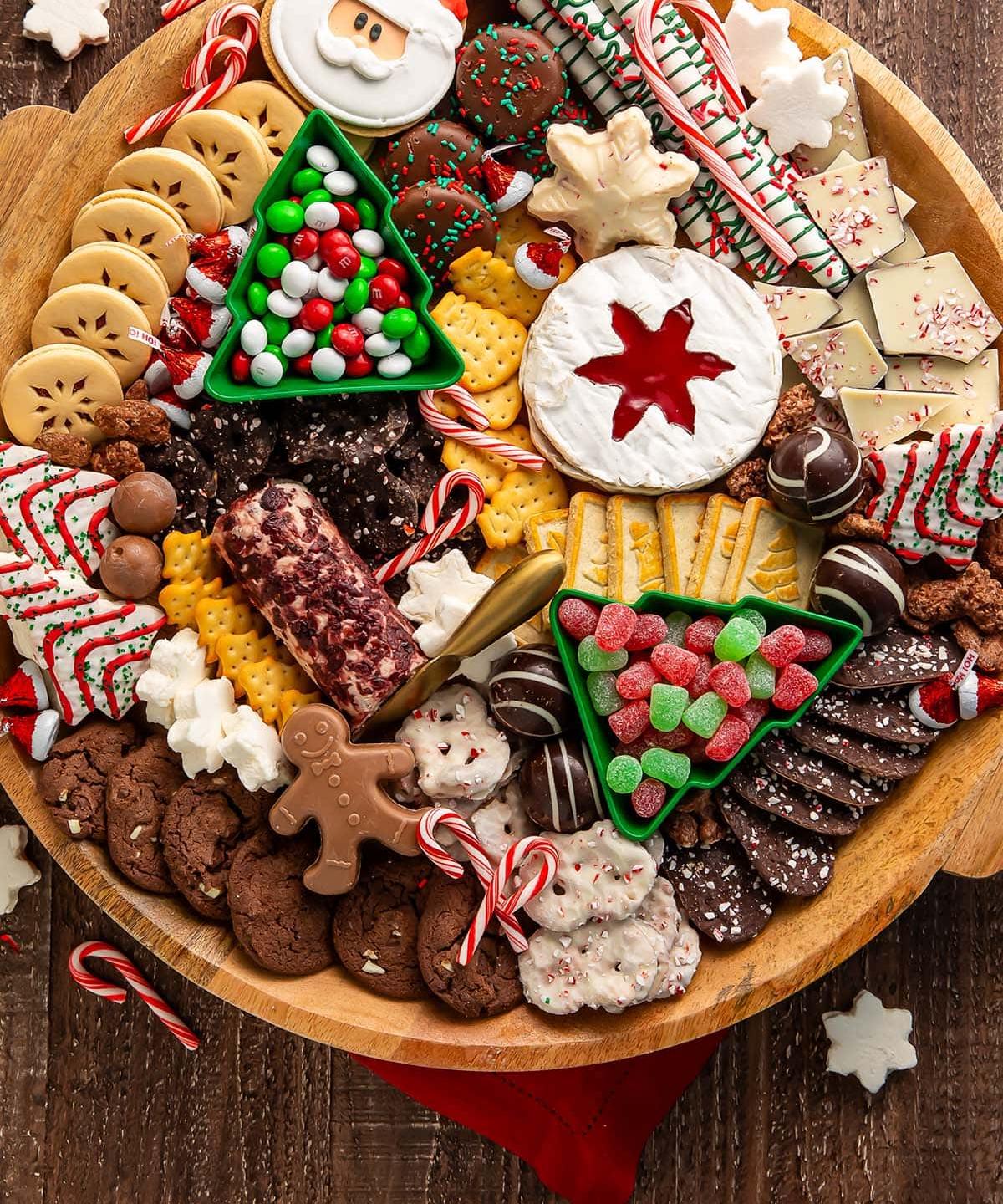 Christmas Dessert Grazing Board | Punchfork