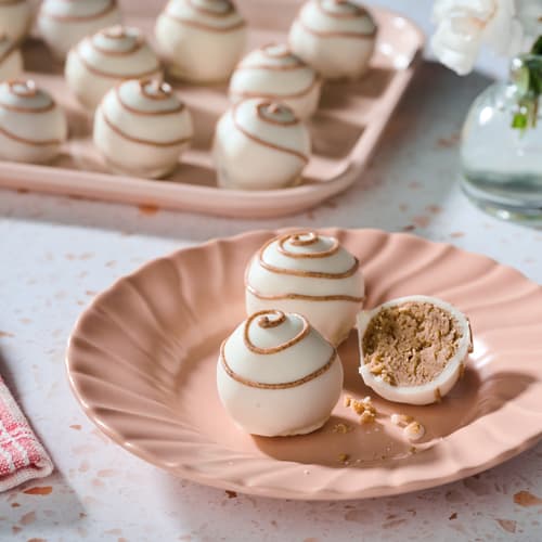 Cinnamon Roll Truffles | Punchfork