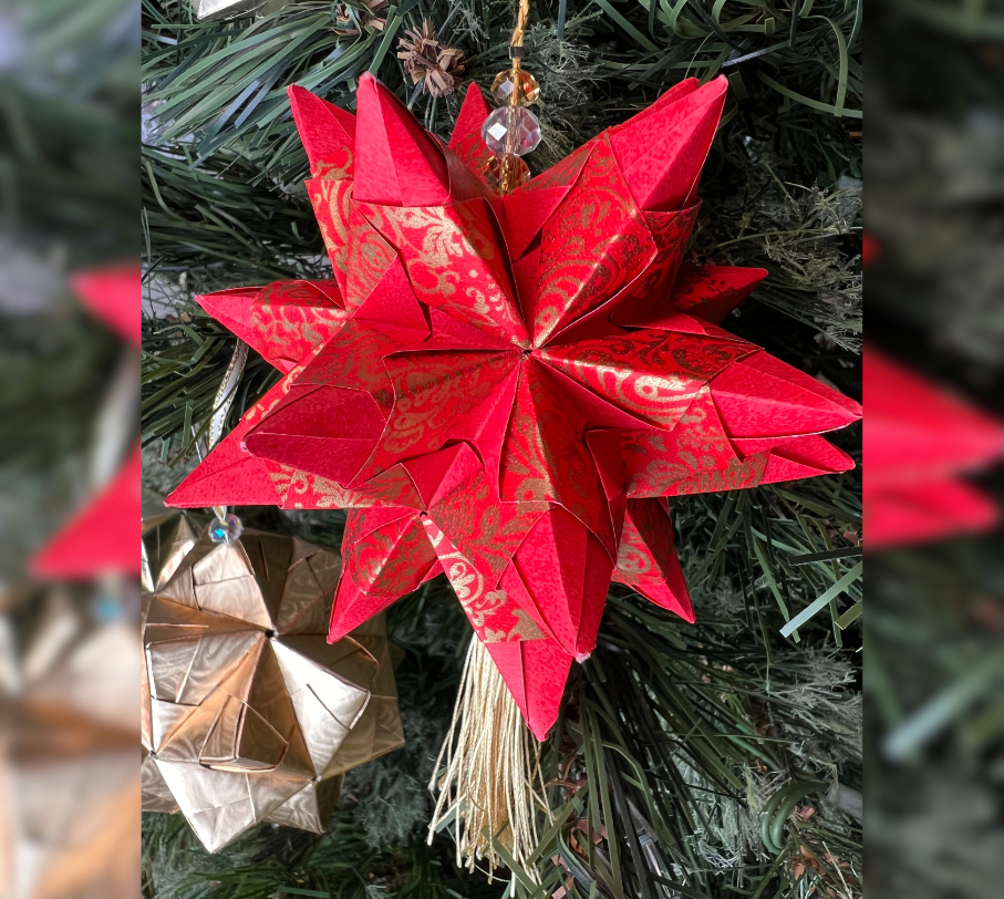 Red and gold star %282%29