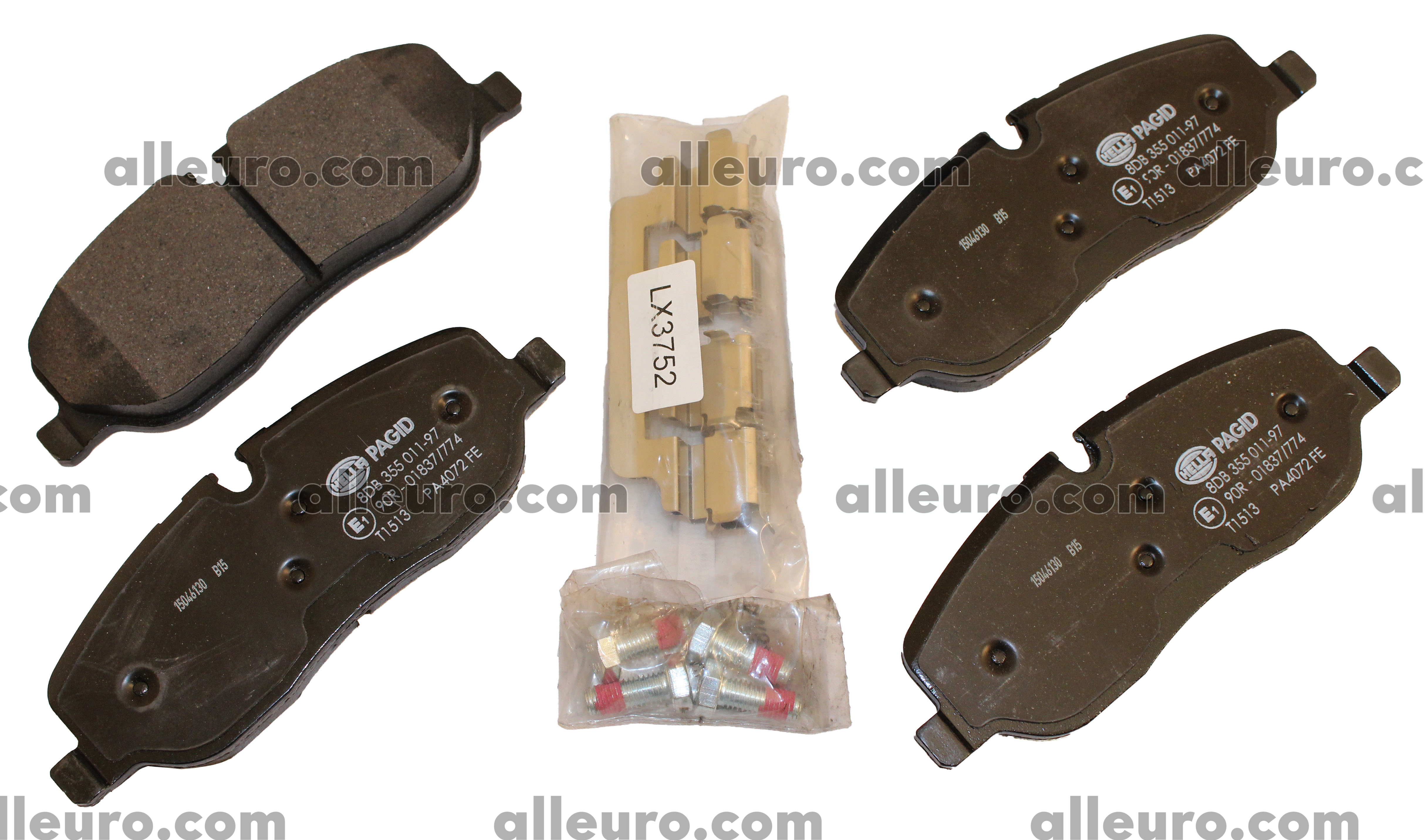 LAND ROVER FRONT BRAKE PADS RANGE HSE LR3 RR SPORT HSE LR019618 BOSCH