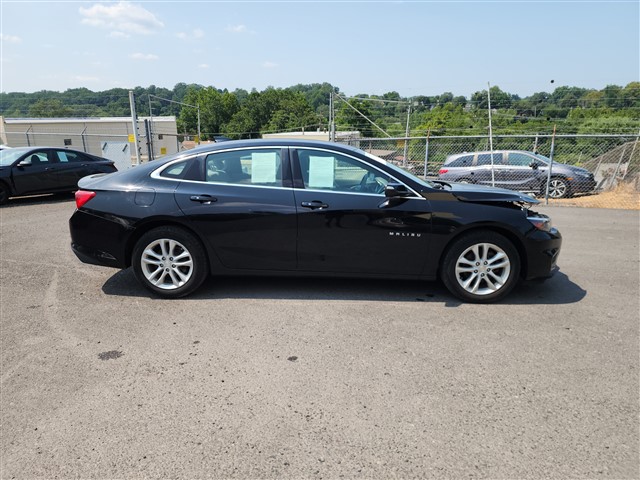 2017 Chevrolet Malibu 1LT