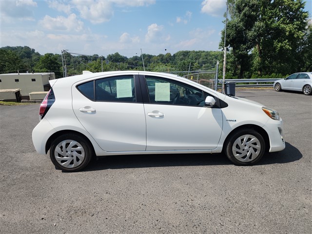 2016 Toyota Prius c