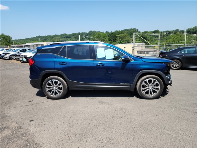 2020 GMC Terrain SLT's photo