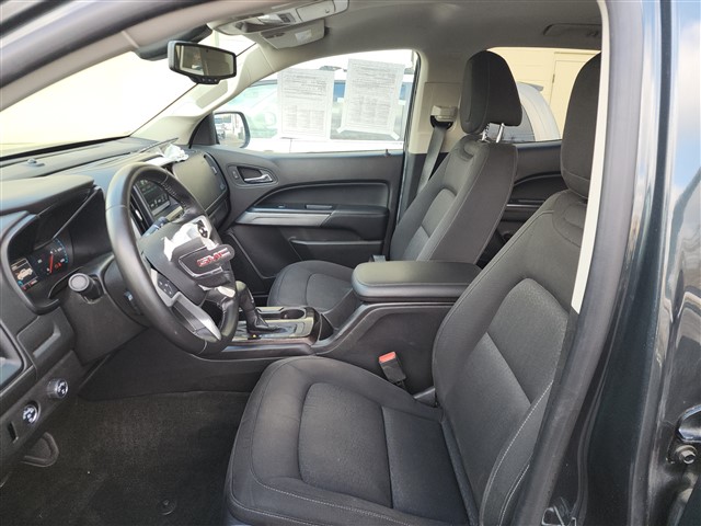 2018 GMC Canyon SLE - Photo 6