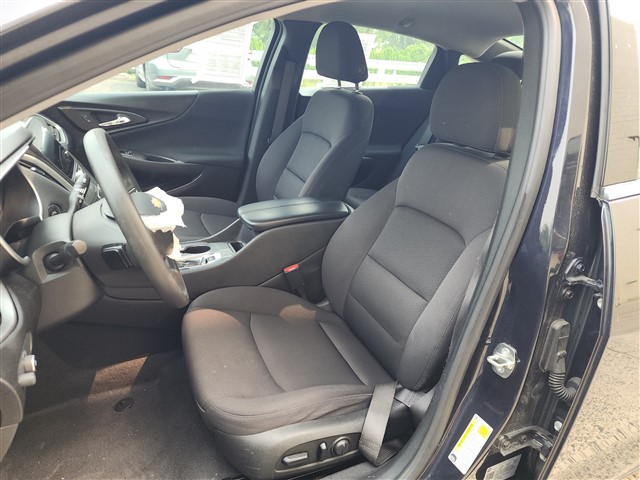 2023 Chevrolet Malibu 1LT - Photo 7