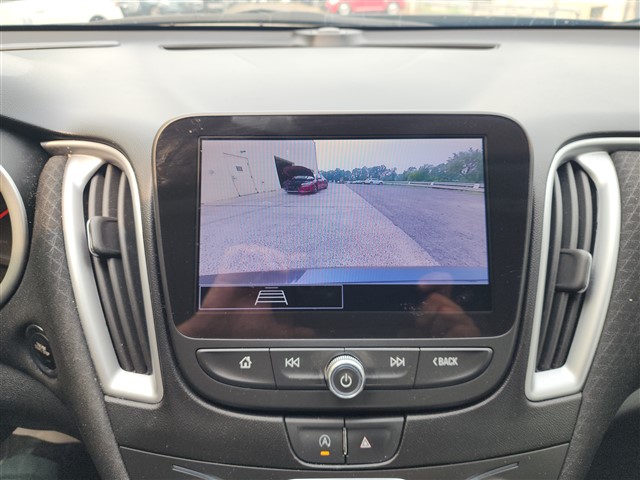 2023 Chevrolet Malibu 1LT - Photo 14