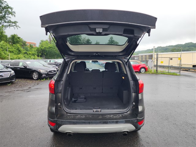 2019 Ford Escape SE - Photo 9