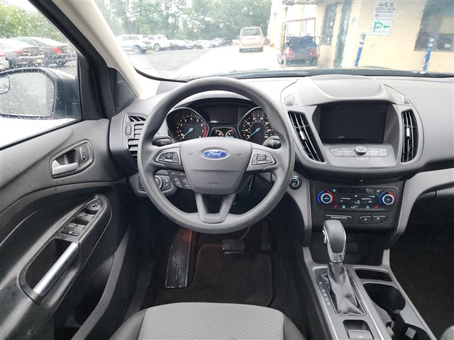 2019 Ford Escape SE - Photo 12