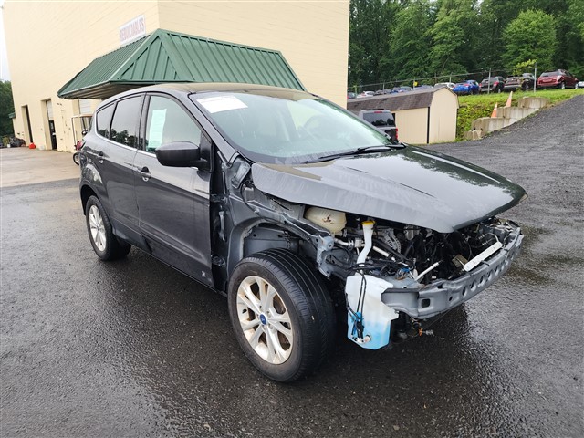 2019 Ford Escape SE - Photo 21