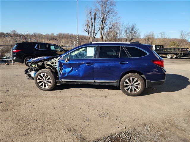 2017 Subaru Outback Touring