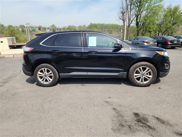 2017 Ford Edge SEL's photo