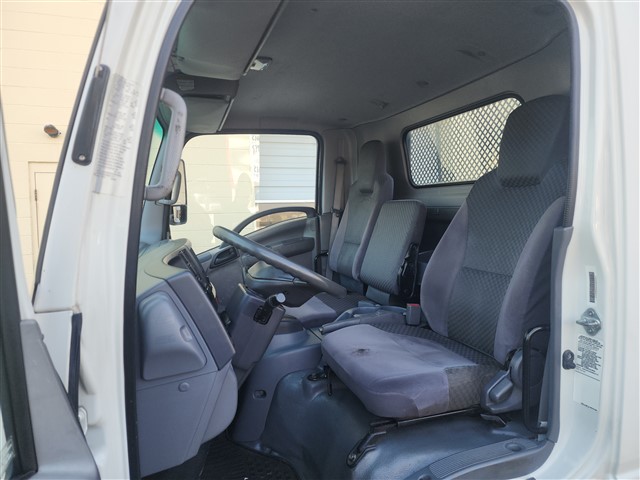2013 Isuzu NPR HD - Photo 7
