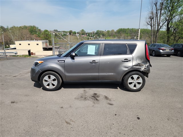 2016 Kia Soul Base