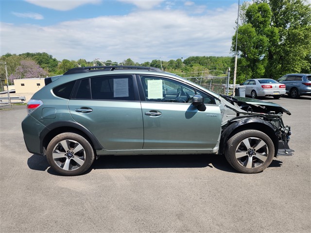 2016 Subaru Crosstrek Hybrid Touring's photo