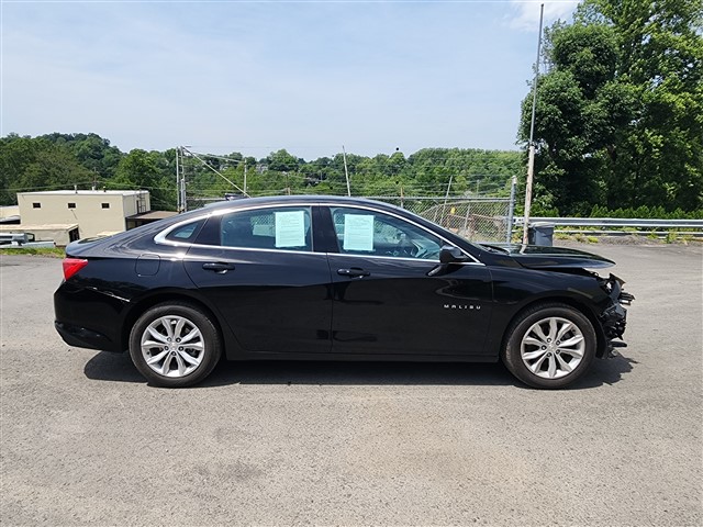 2024 Chevrolet Malibu 1LT's photo