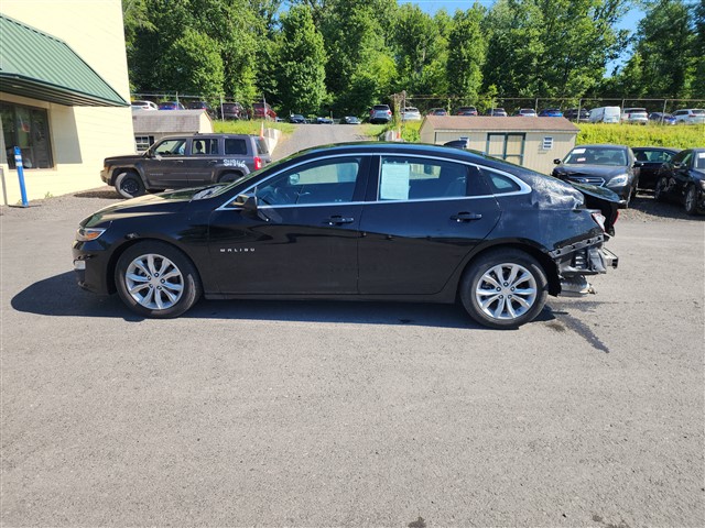 2023 Chevrolet Malibu 1LT's photo