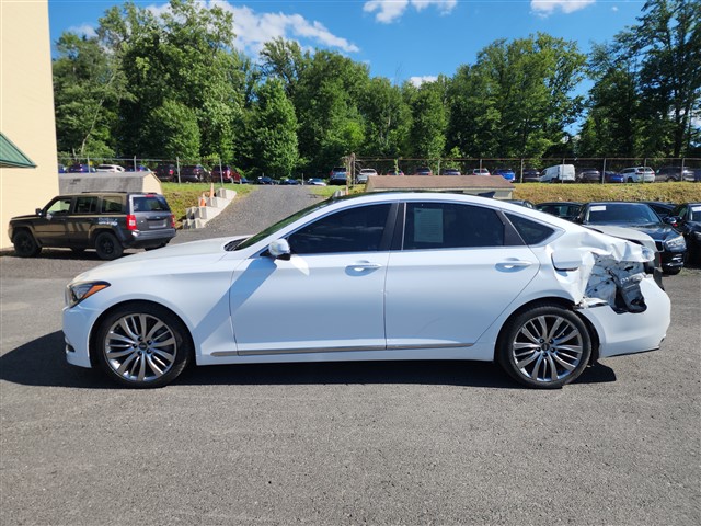 2017 Genesis G80 5.0 RWD Ultimate's photo