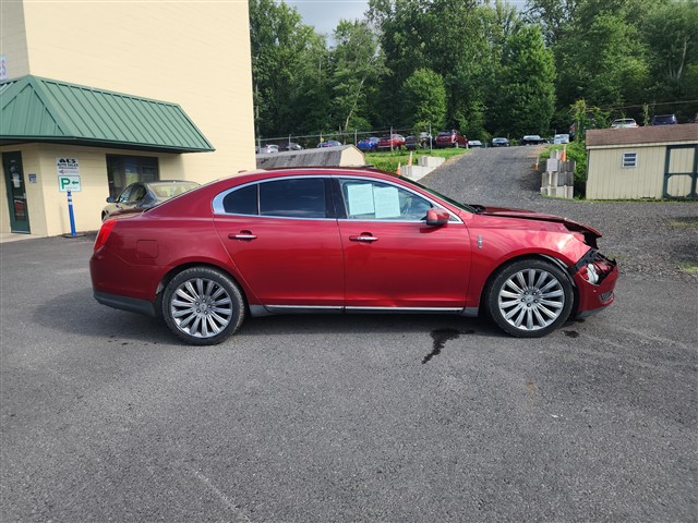 2014 Lincoln MKS
