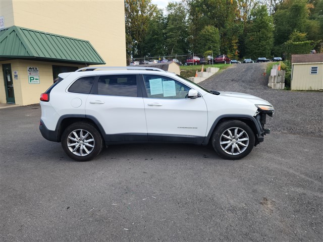 2018 Jeep Cherokee
