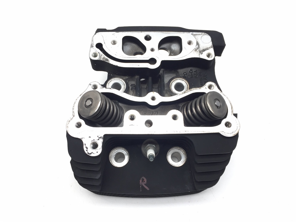 Engine Cylinder Head Complete Rear 2004 Harley Road King Custom FLHRS 3220 x